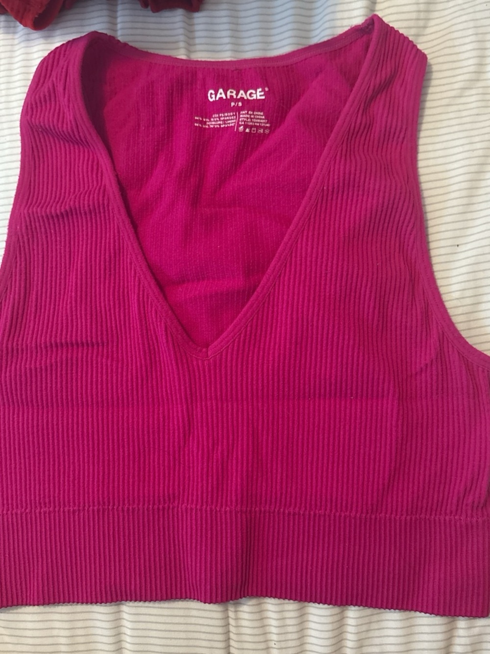 Garage Women's Ribbed Deep V Cropped Tank Top - Fuchsia